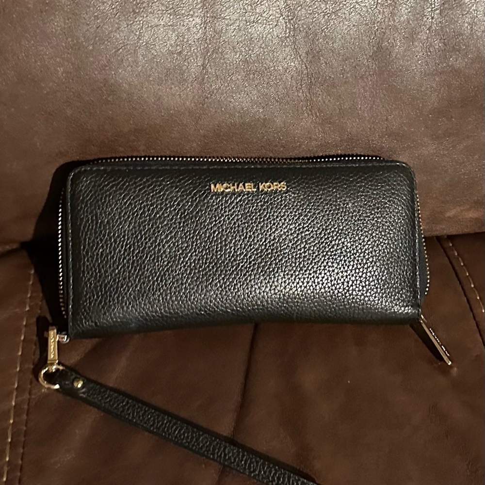 Michael Kors Large Saffiano Leather Continental Wallet
